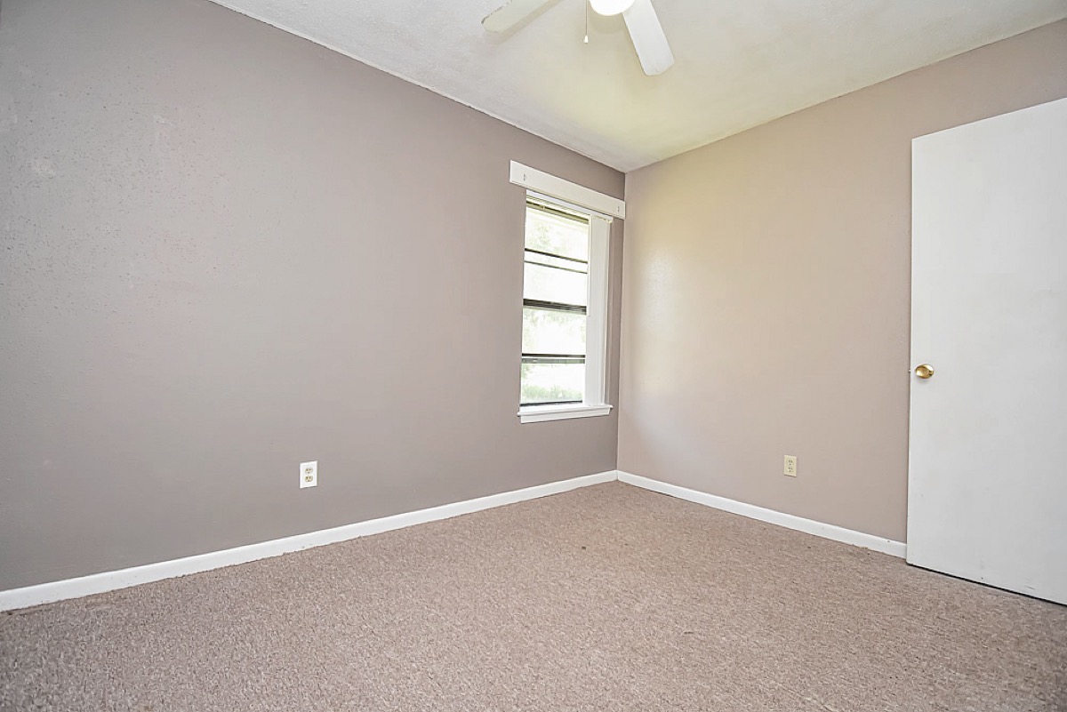 Bayshore Manor gallery photo 12