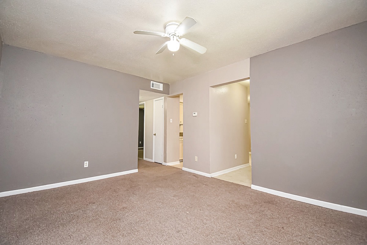 Bayshore Manor gallery photo 13