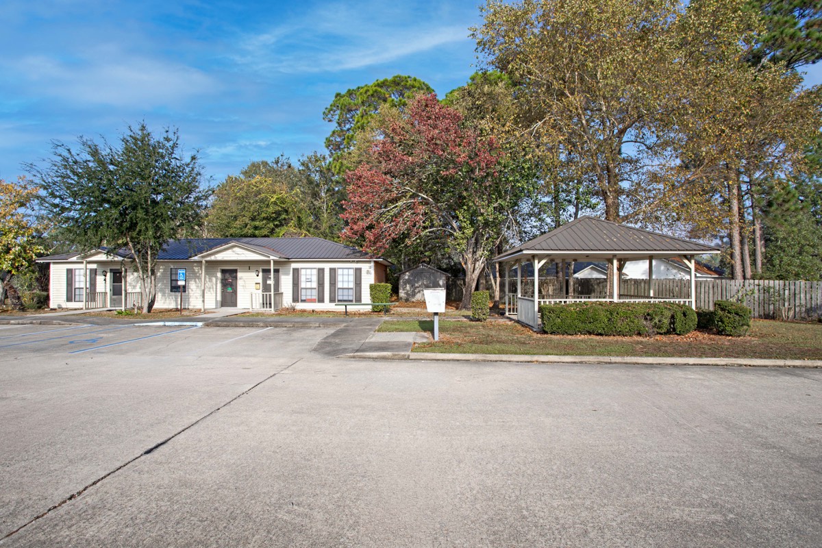 Bayview Estates gallery photo 5