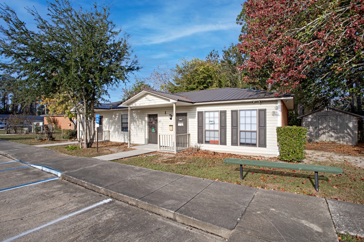 Bayview Estates gallery photo 7