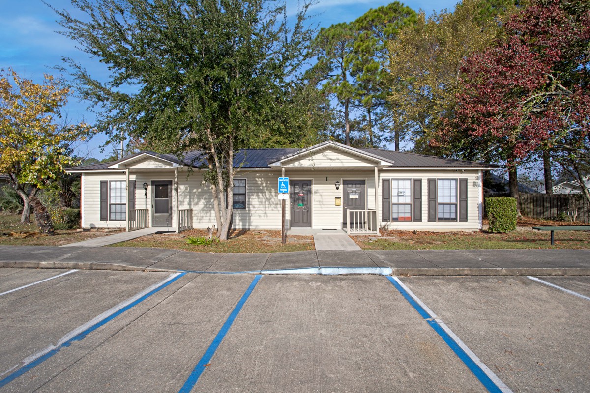 Bayview Estates gallery photo 8