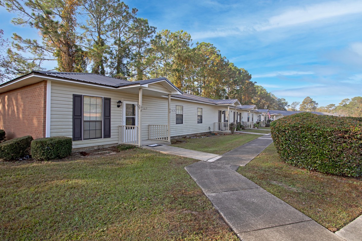 Bayview Estates gallery photo 11