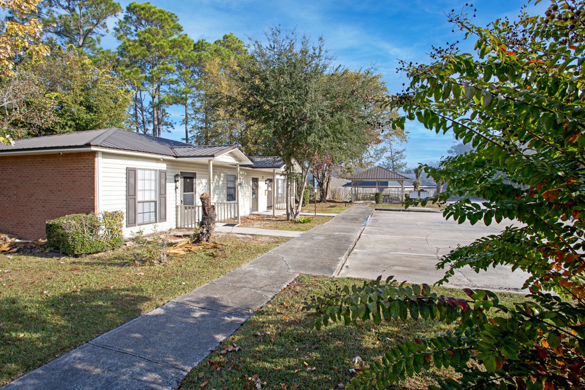 Bayview Estates gallery photo 16