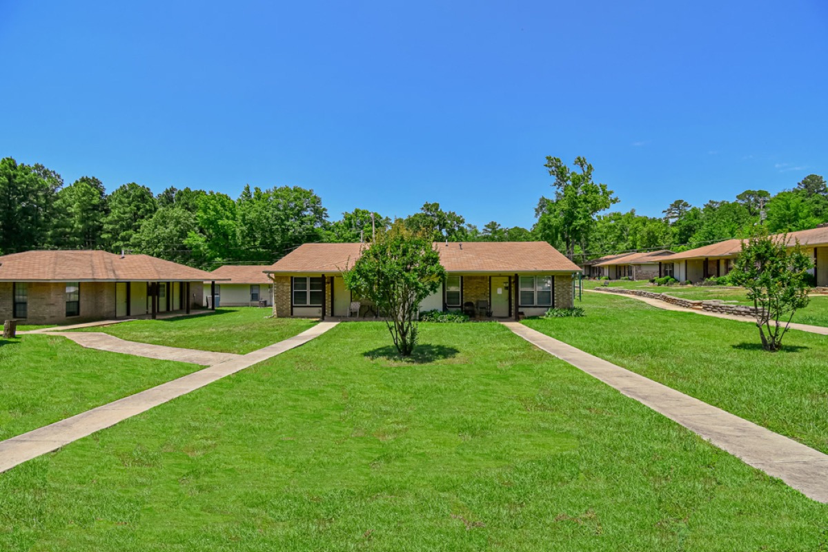 Country Square gallery photo 2