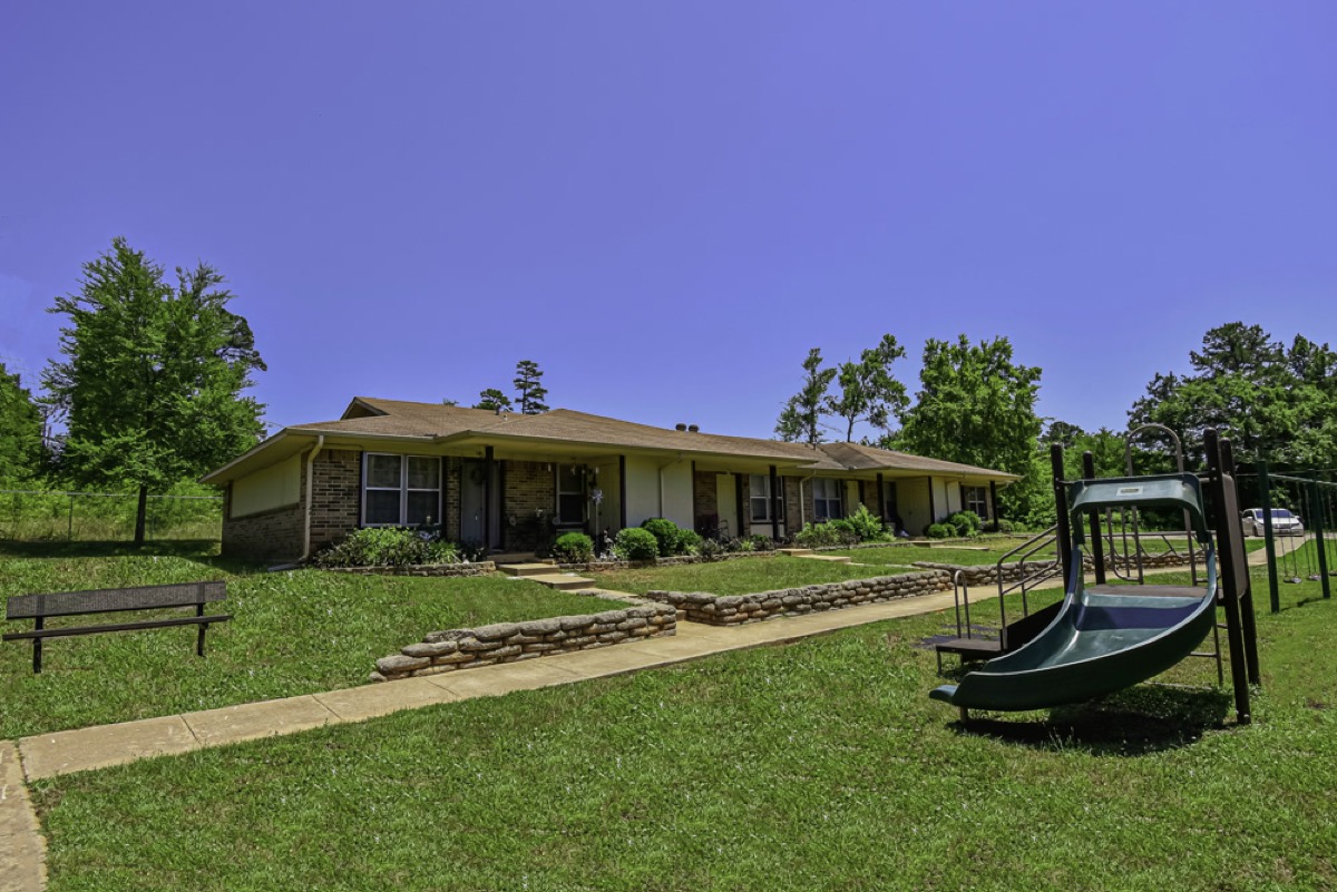 Country Square gallery photo 7