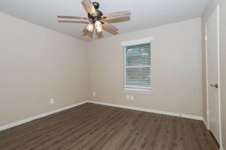Danbury Manor gallery photo 16