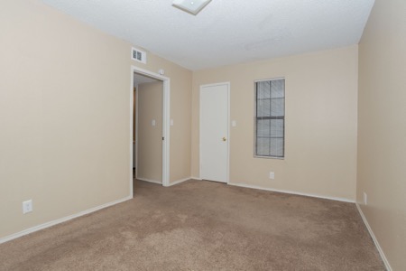Eastgate Village gallery photo 17