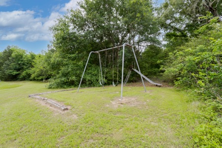 Emory Capital Apartments gallery photo 2