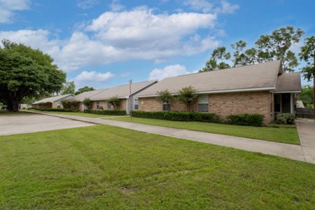 Emory Capital Apartments gallery photo 10