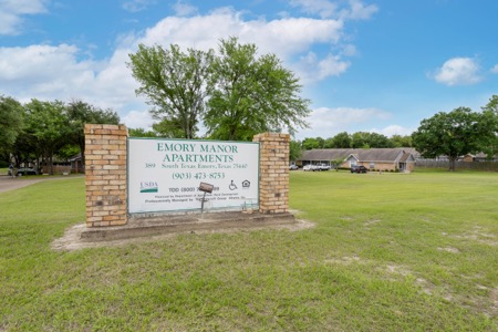 Emory Manor Apartments gallery photo 1
