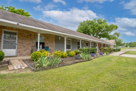 Emory Manor Apartments gallery photo 6
