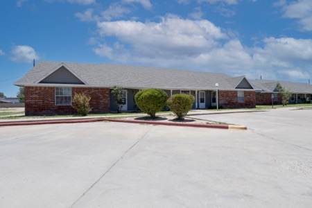 Fort Stockton Manor Apartments gallery photo 9