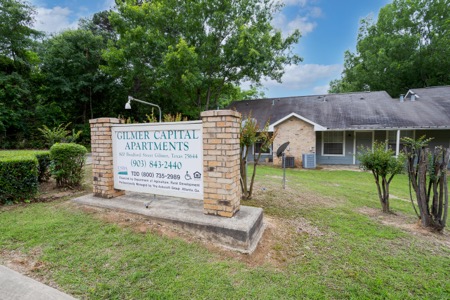 Gilmer Capital Apartments gallery photo 1