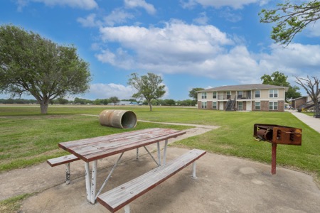 Henderson Place gallery photo 13