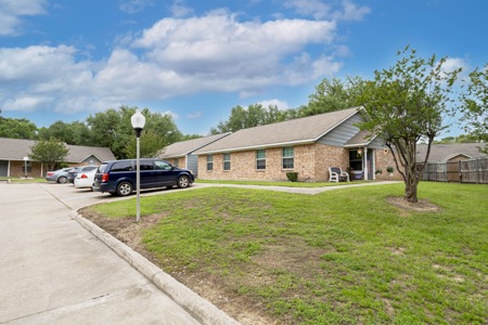 Jefferson Capital Apartments gallery photo 3