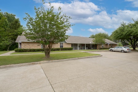 Jefferson Manor Apartments gallery photo 6
