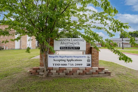 Navasota Landing gallery photo 2