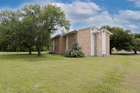 Navasota Landing gallery photo 3