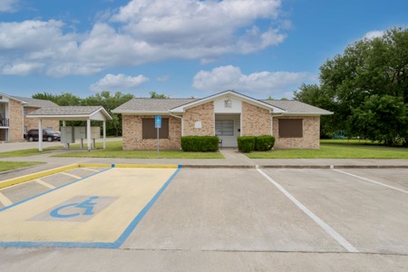 Navasota Landing gallery photo 8