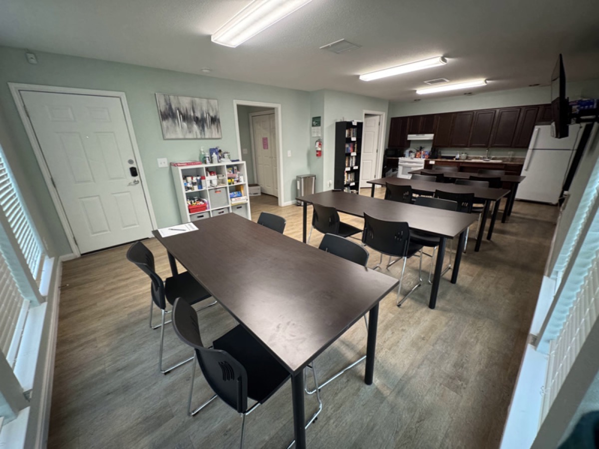 Oak Bend gallery photo 1