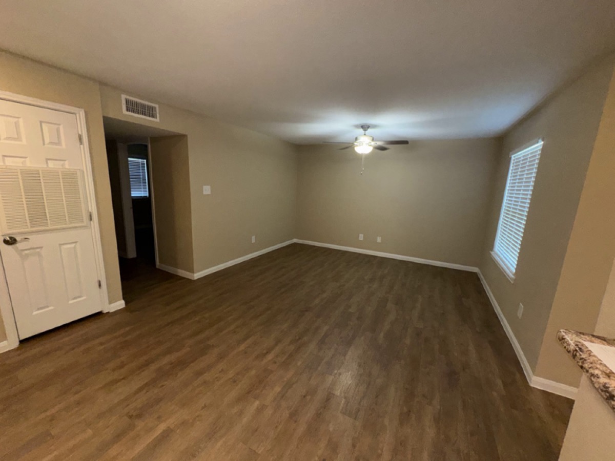 Oak Bend gallery photo 8