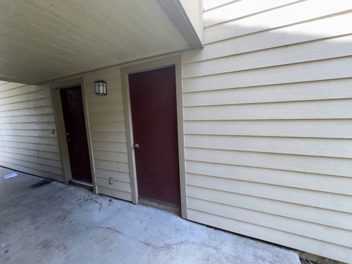 Oak Bend gallery photo 26