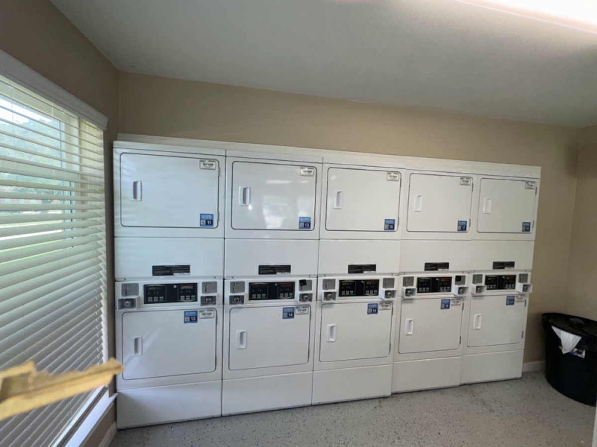 Oak Bend gallery photo 35