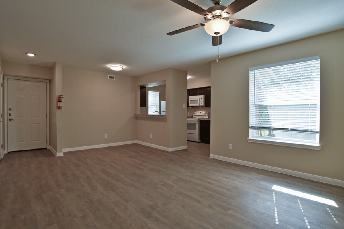 Oak Bend gallery photo 55