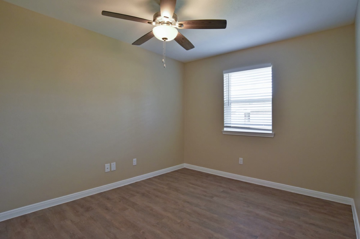 Oak Bend gallery photo 56