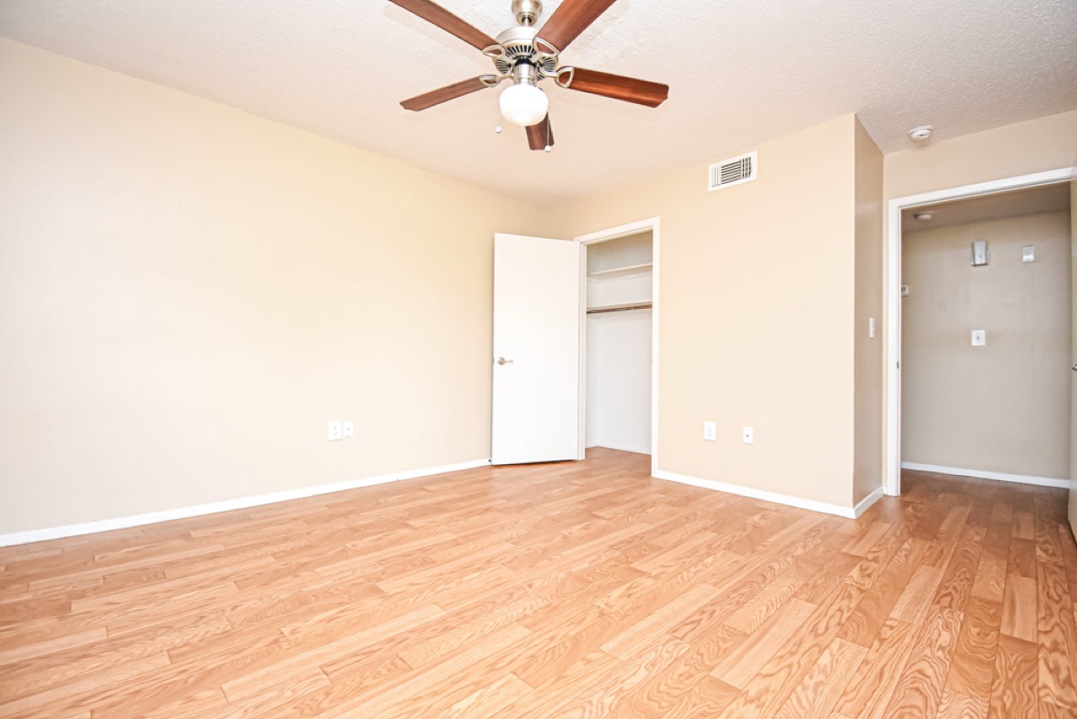 The Oaks of Fairview gallery photo 3