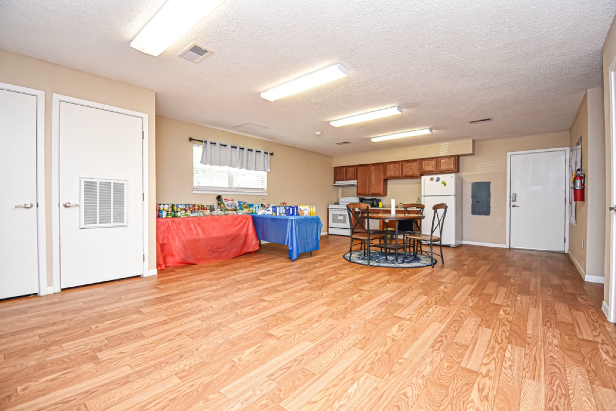 The Oaks of Fairview gallery photo 5