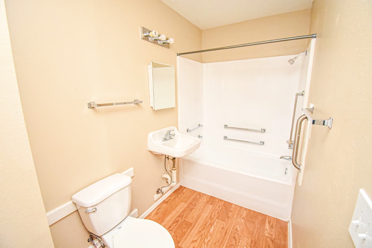 The Oaks of Fairview gallery photo 6