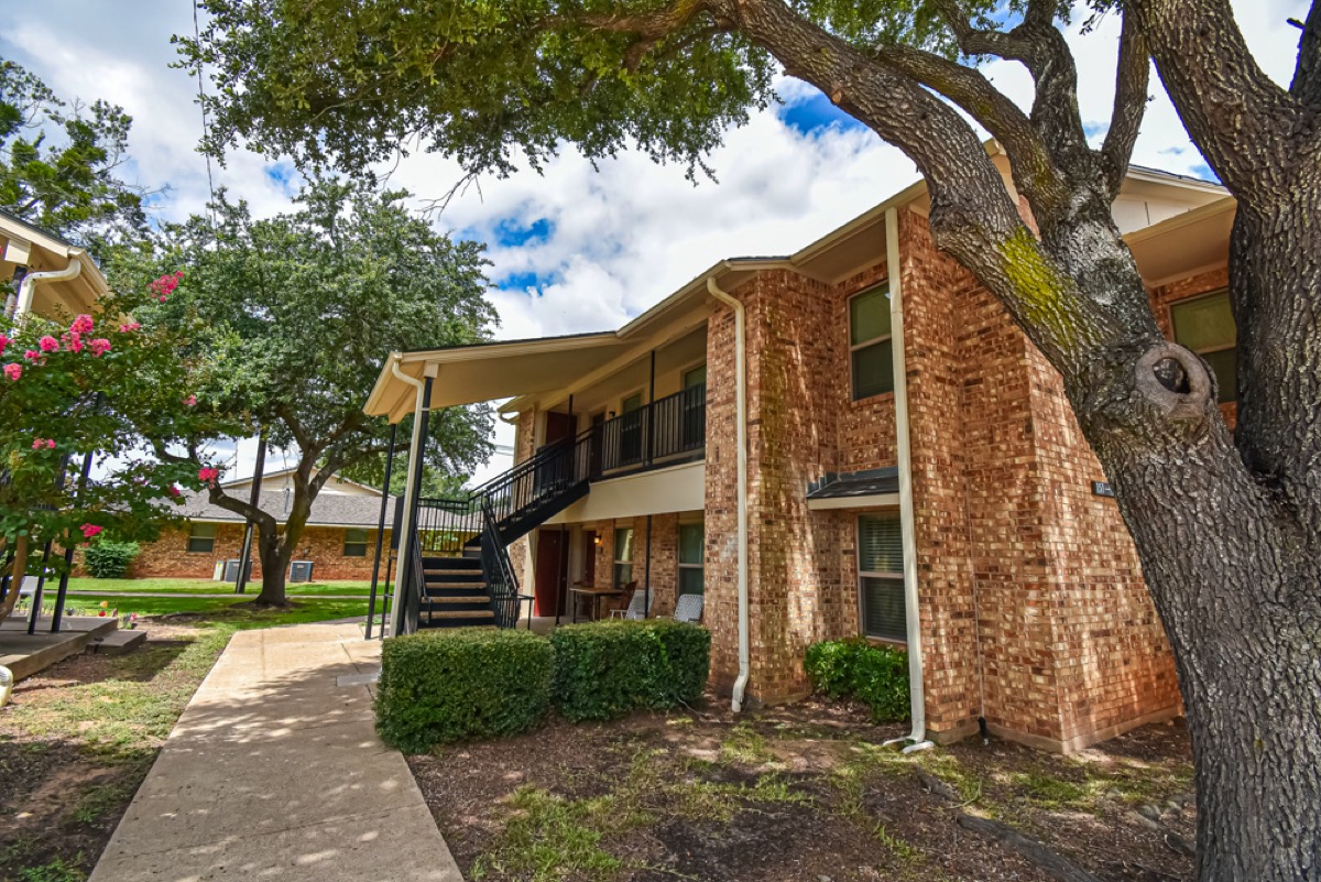 The Oaks of Fairview gallery photo 11