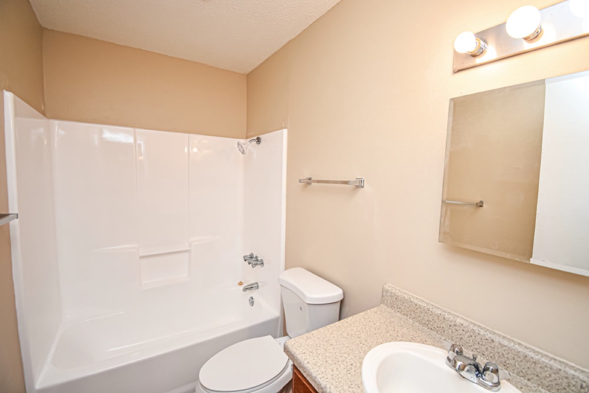 The Oaks of Fairview gallery photo 21