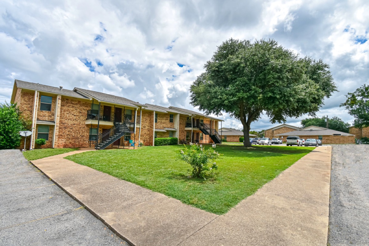 The Oaks of Fairview gallery photo 24