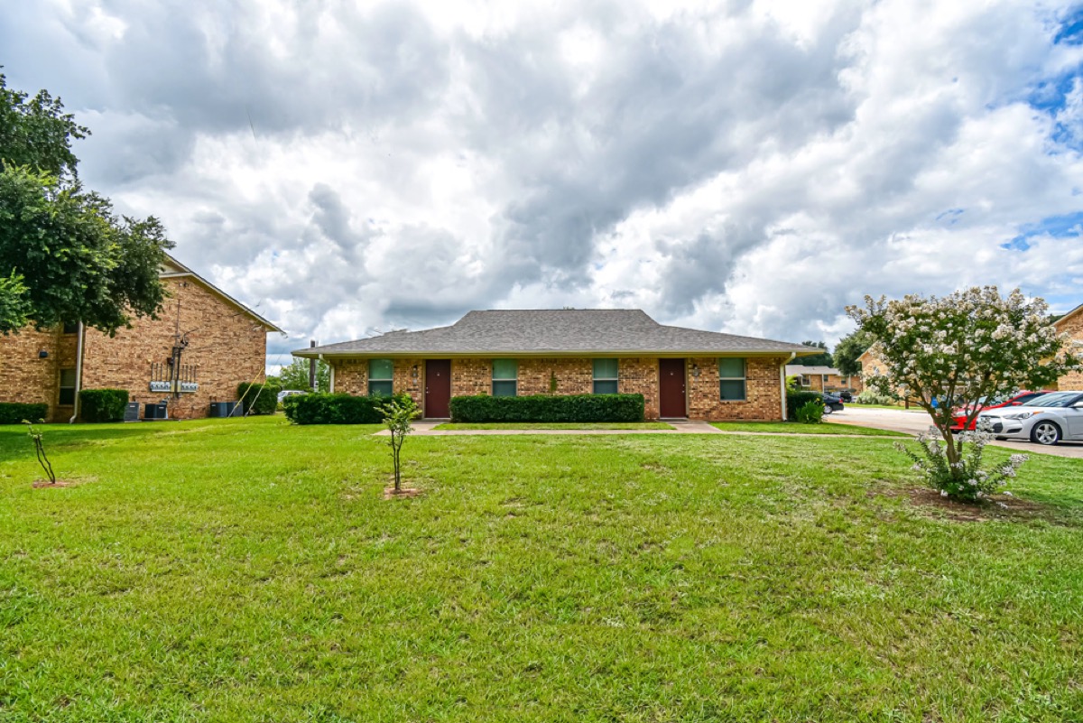 The Oaks of Fairview gallery photo 25