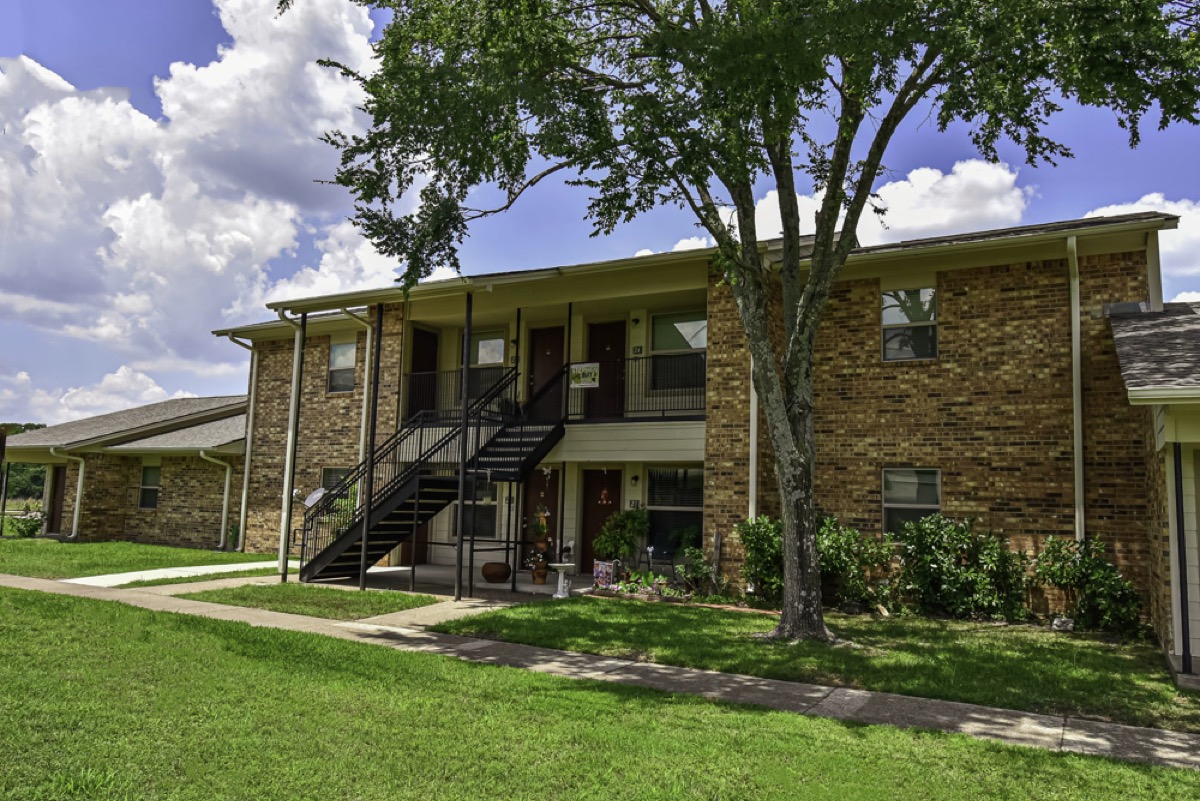 The Oaks of Westview gallery photo 12