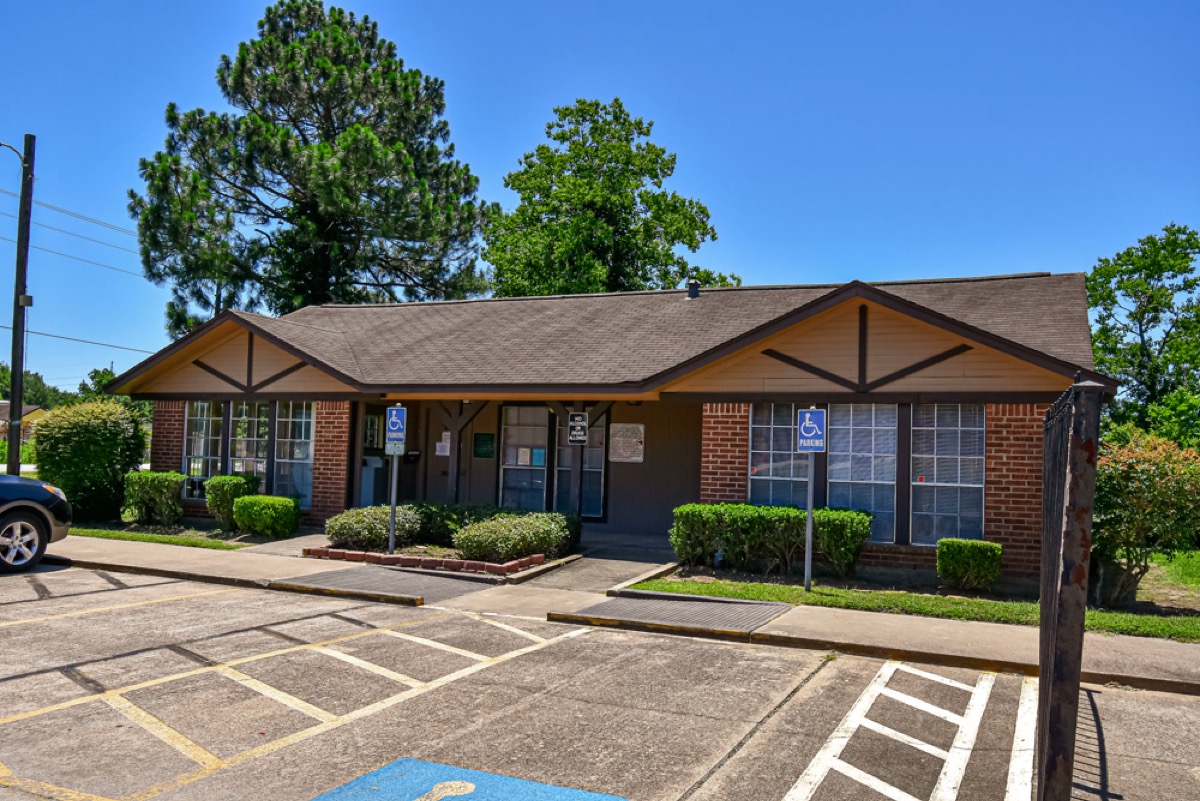 Pine Meadows gallery photo 14