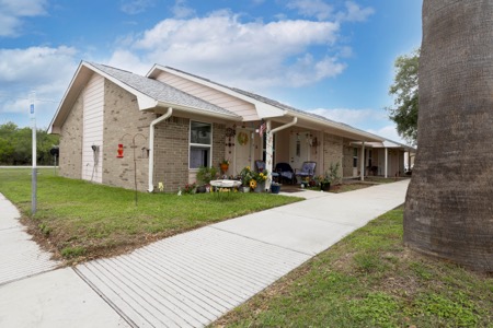 Refugio Elderly Housing gallery photo 4
