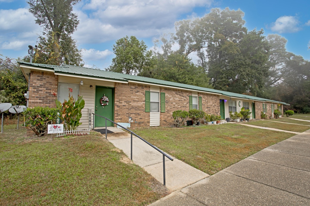 Robertsdale Villas gallery photo 6