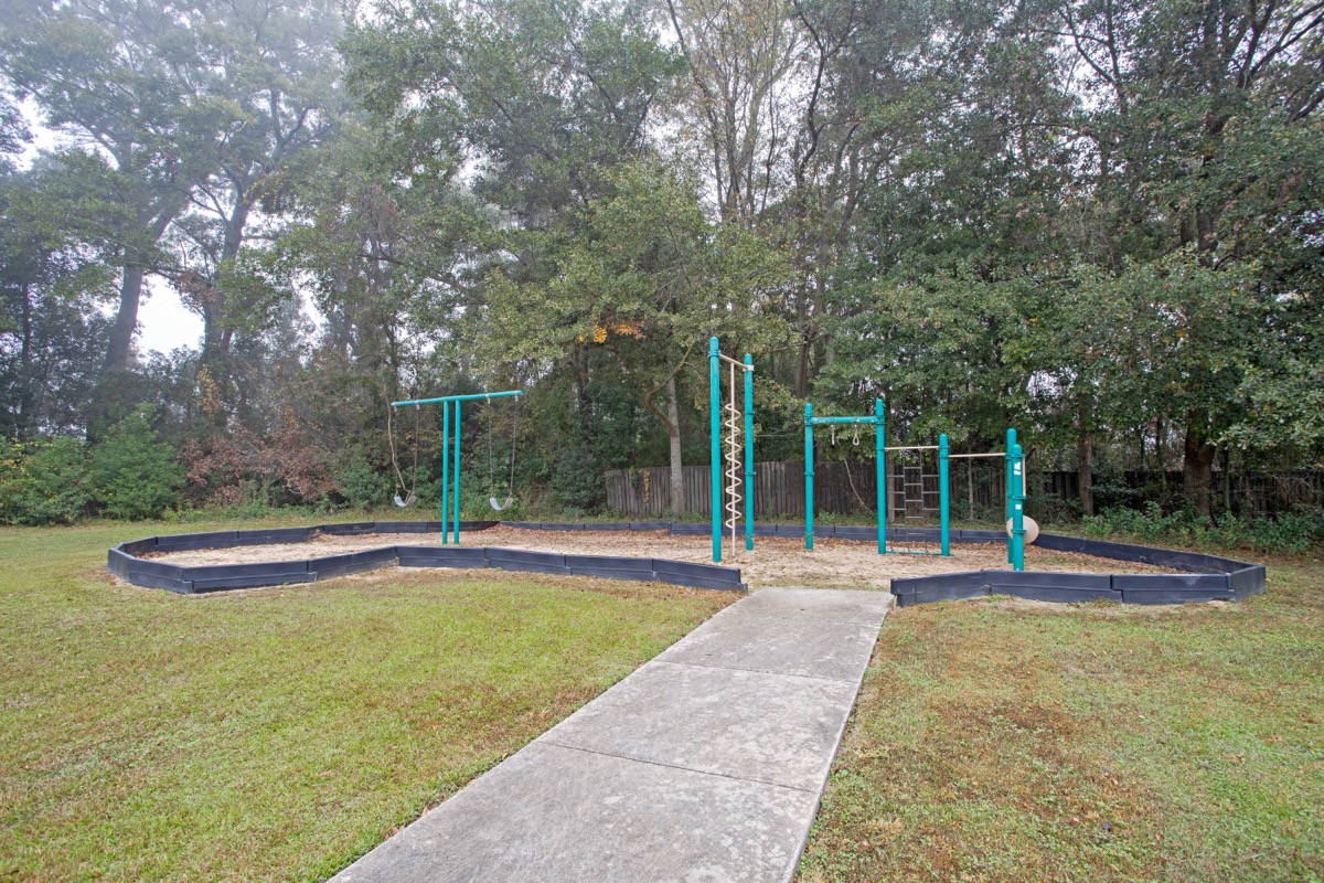 Robertsdale Villas gallery photo 8