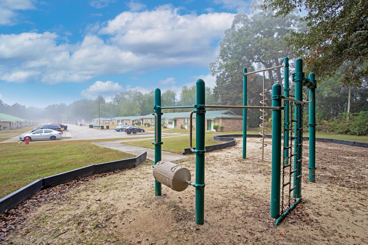 Robertsdale Villas gallery photo 9