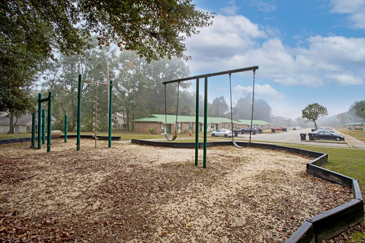 Robertsdale Villas gallery photo 10