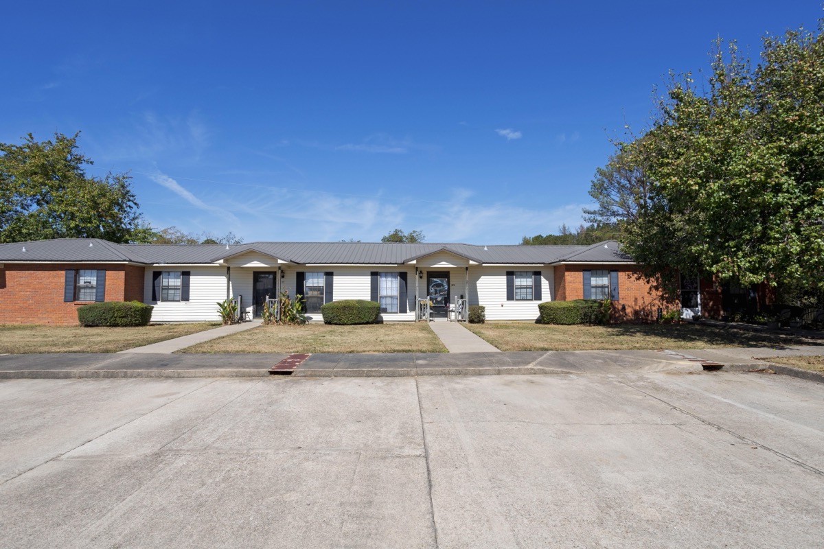 Rosewood Apartments gallery photo 6
