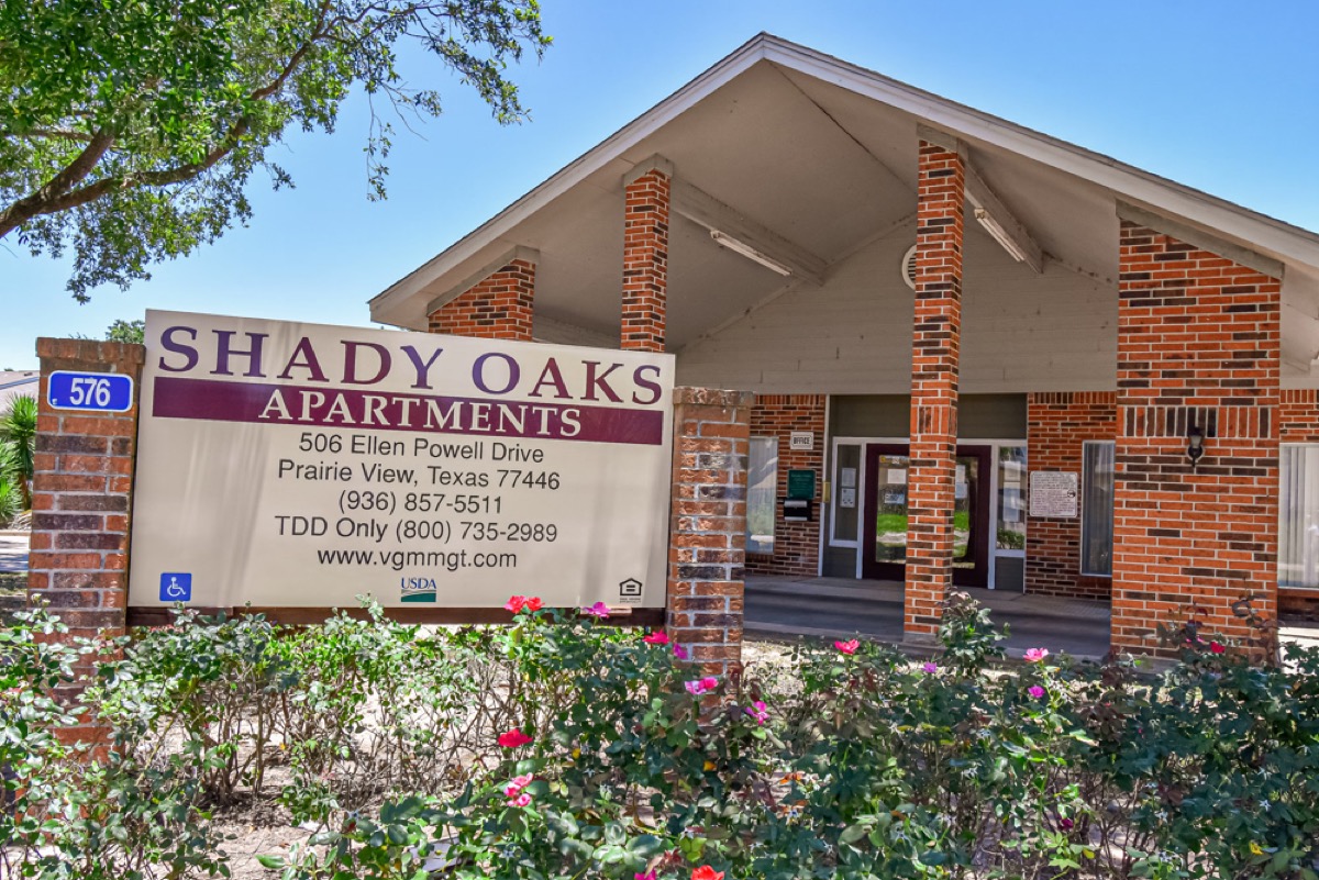 Shady Oaks gallery photo 1