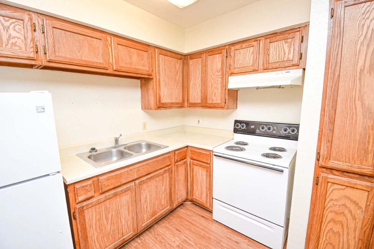 Shady Oaks gallery photo 5