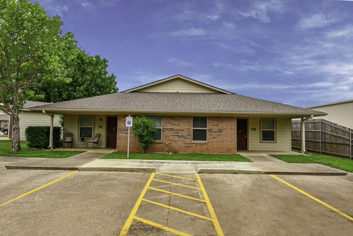 The Cottages at Main gallery photo 2