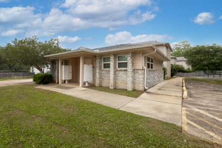 The Oaks of West Columbia gallery photo 2