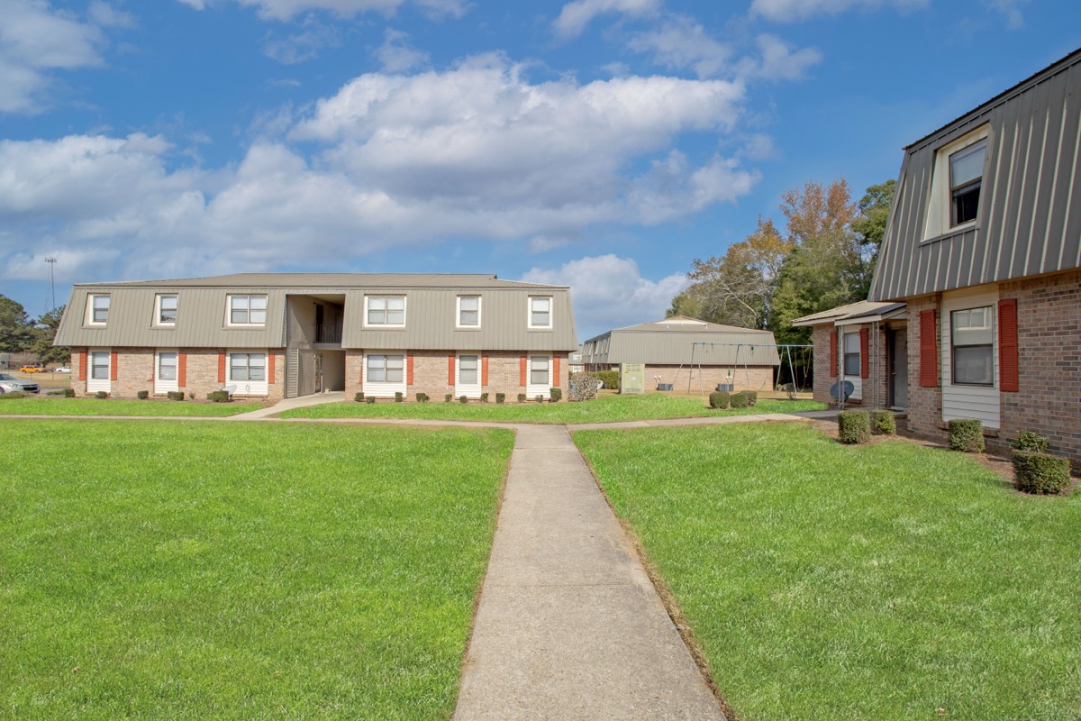 Village East gallery photo 11