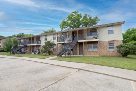 Willis Rental gallery photo 5